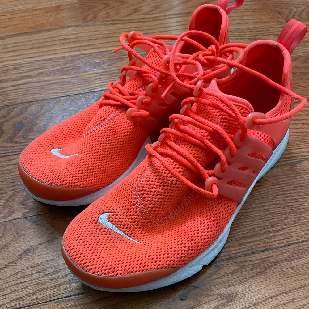 Nike prestos Neon Orange Mesh Lightweight Running Walking Sneaker Women’s 7 US,